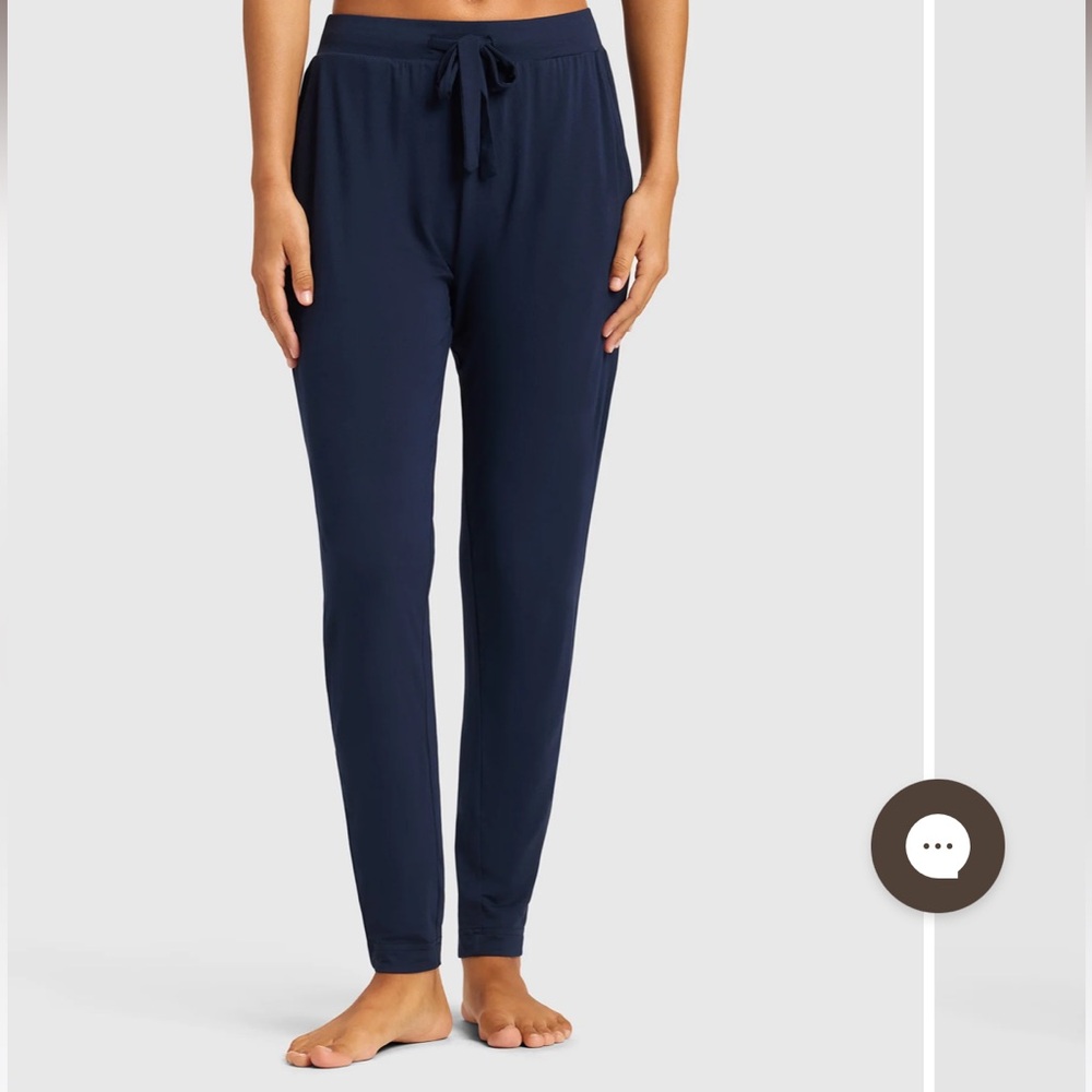 Cozy Earth Women’s Bamboo Stretch-Knit Tapered Pant - Size Small